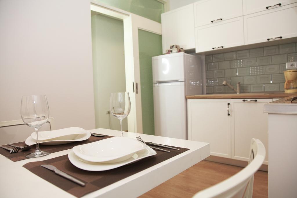 Luxury Blloku Tirana Apartment Buitenkant foto